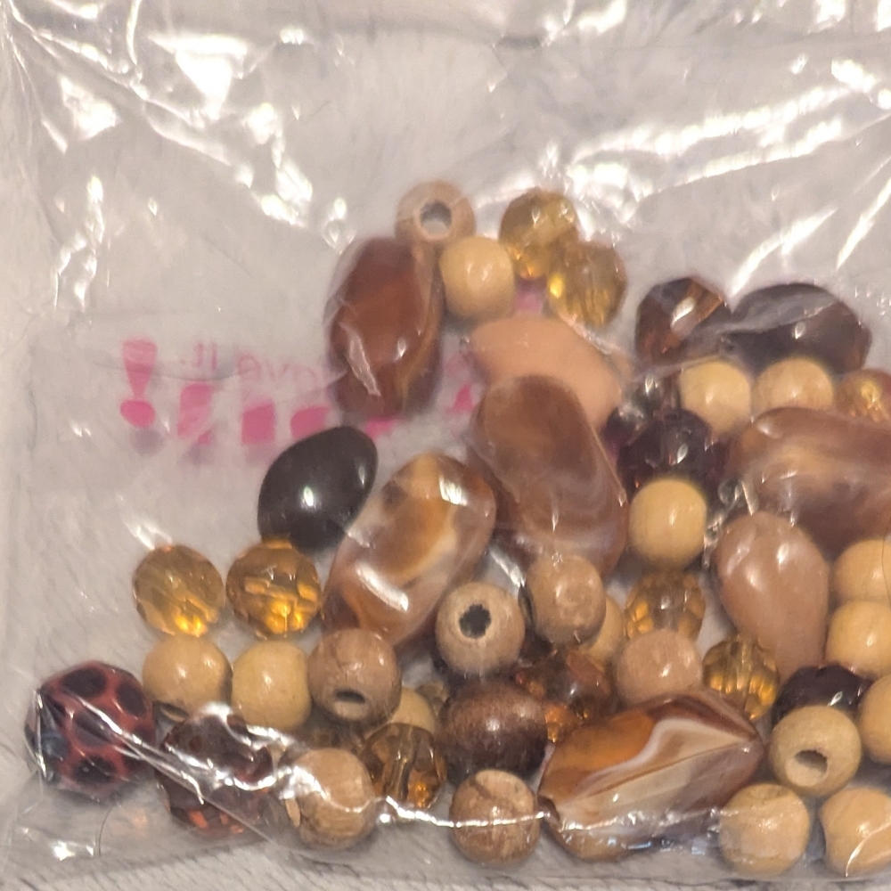 Assorted Gemstone Beads Collection - Picture 8 of 9